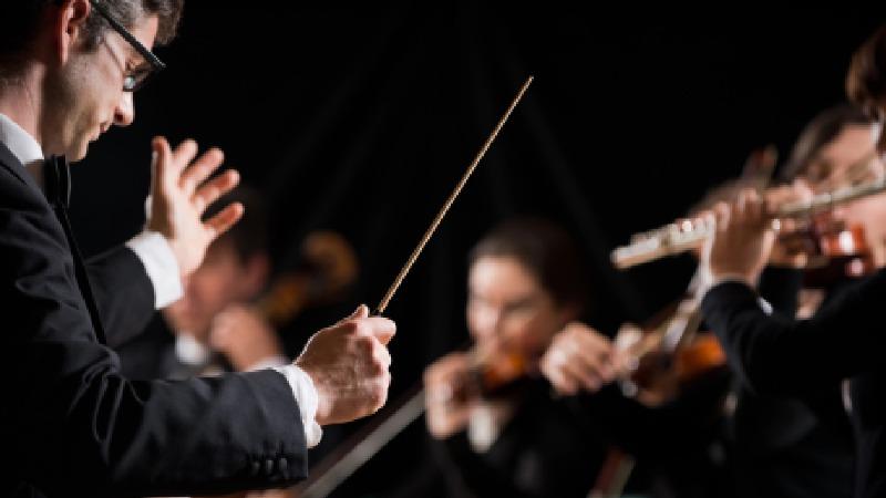 ORQUESTA SINFÓNICA CARLOS CRUZ DIEZ La quinta sinfonía de Tchaikovsky